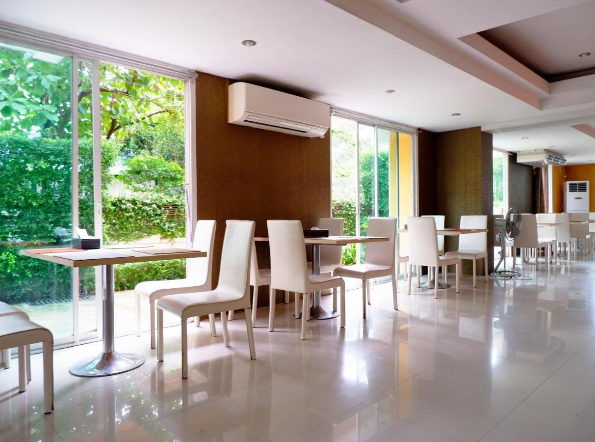 The Wing Design Hotel Bangkok Buitenkant foto