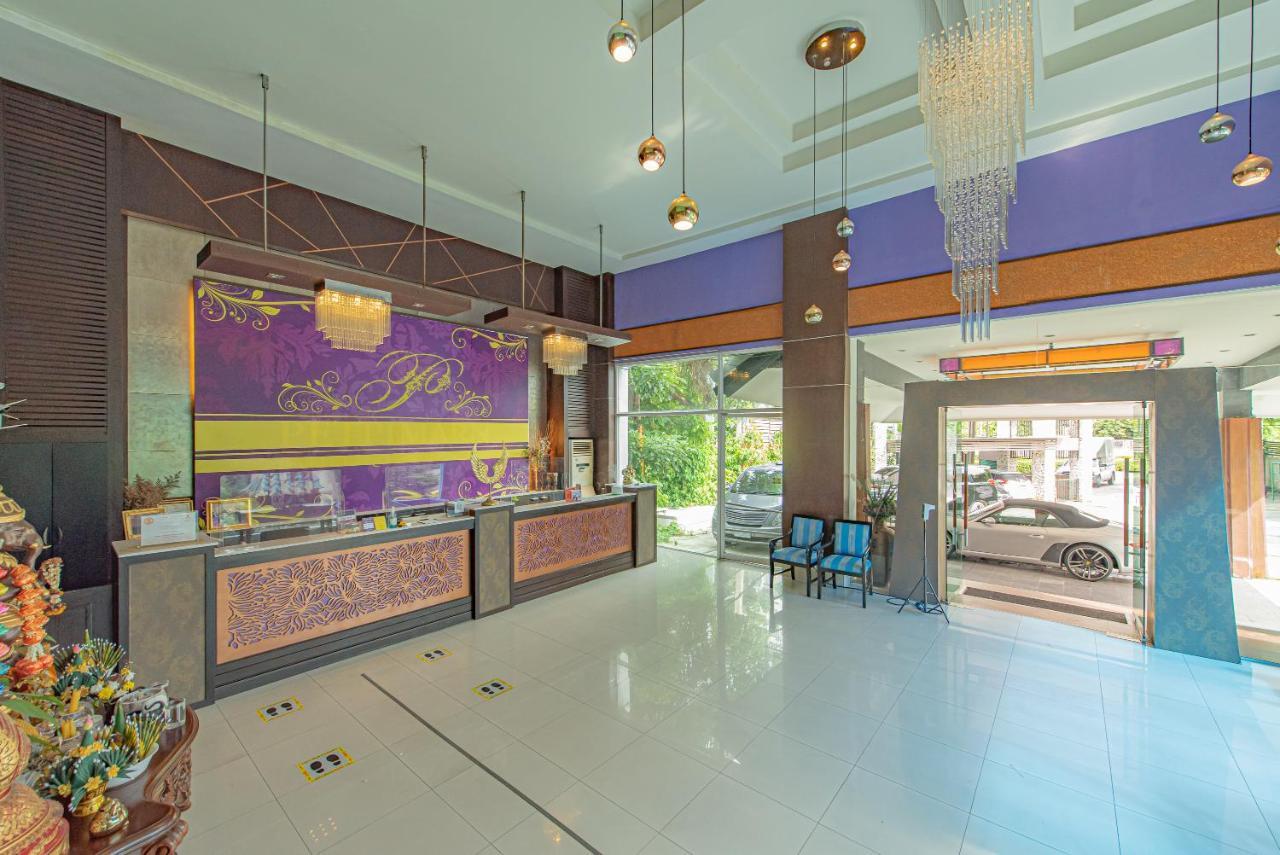 The Wing Design Hotel Bangkok Buitenkant foto