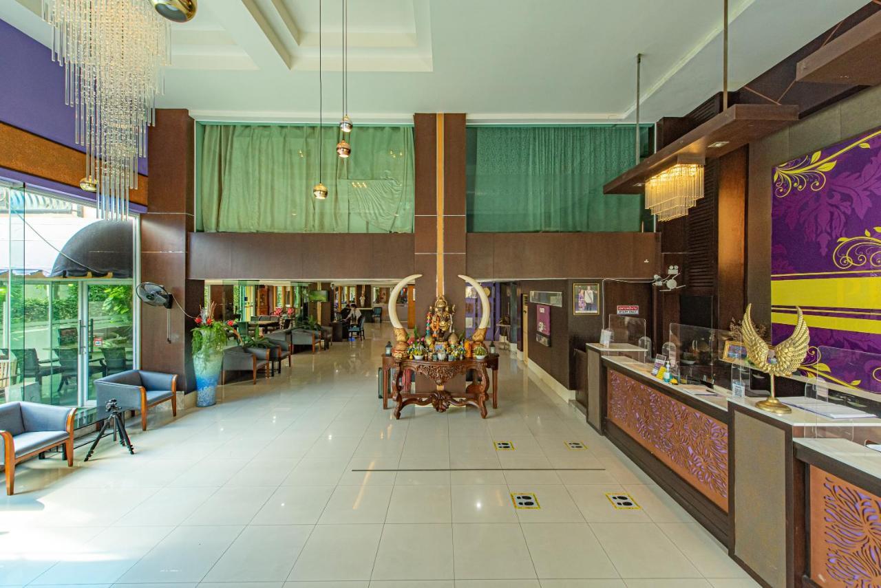 The Wing Design Hotel Bangkok Buitenkant foto