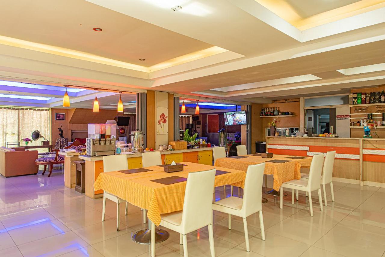 The Wing Design Hotel Bangkok Buitenkant foto