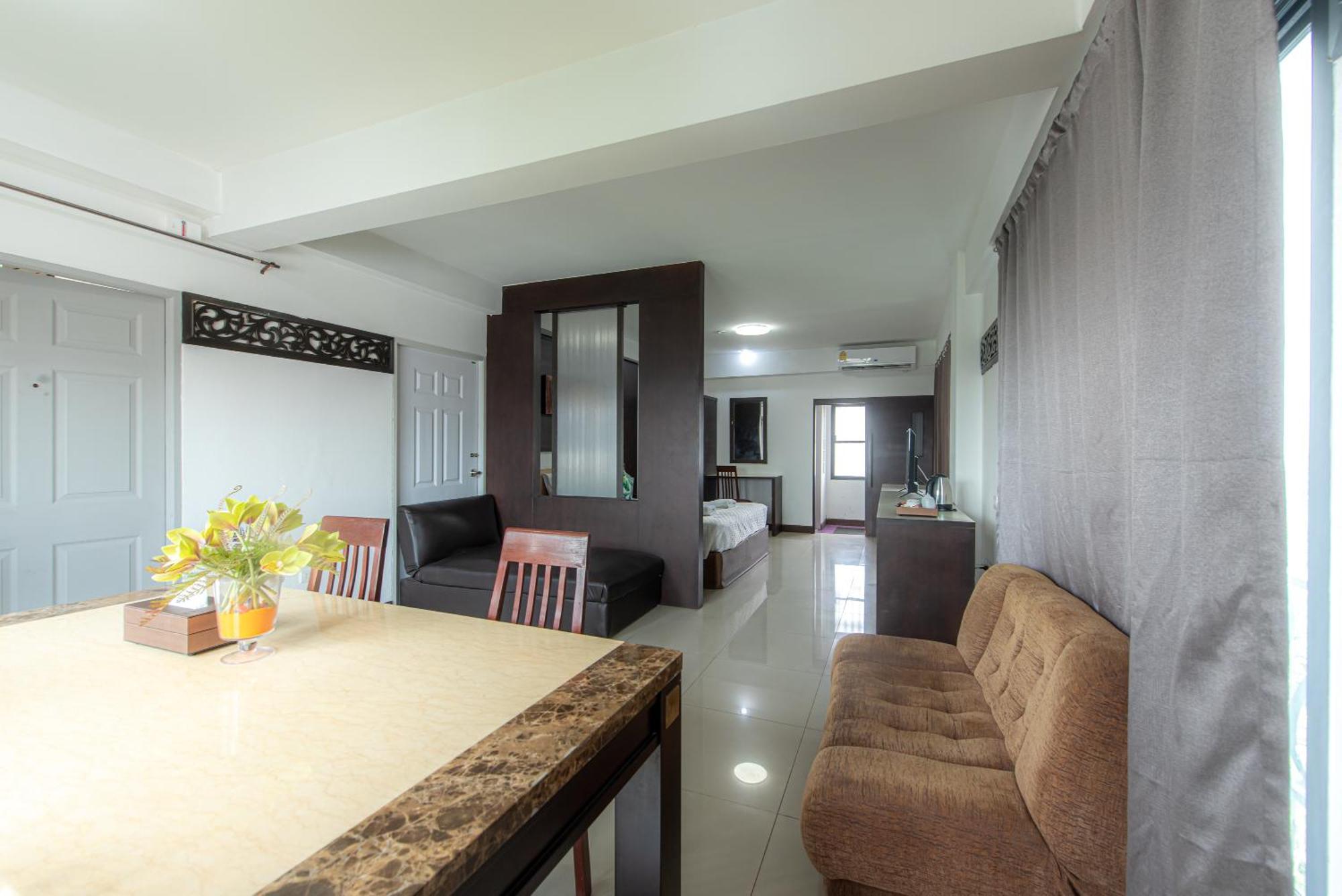 The Wing Design Hotel Bangkok Buitenkant foto