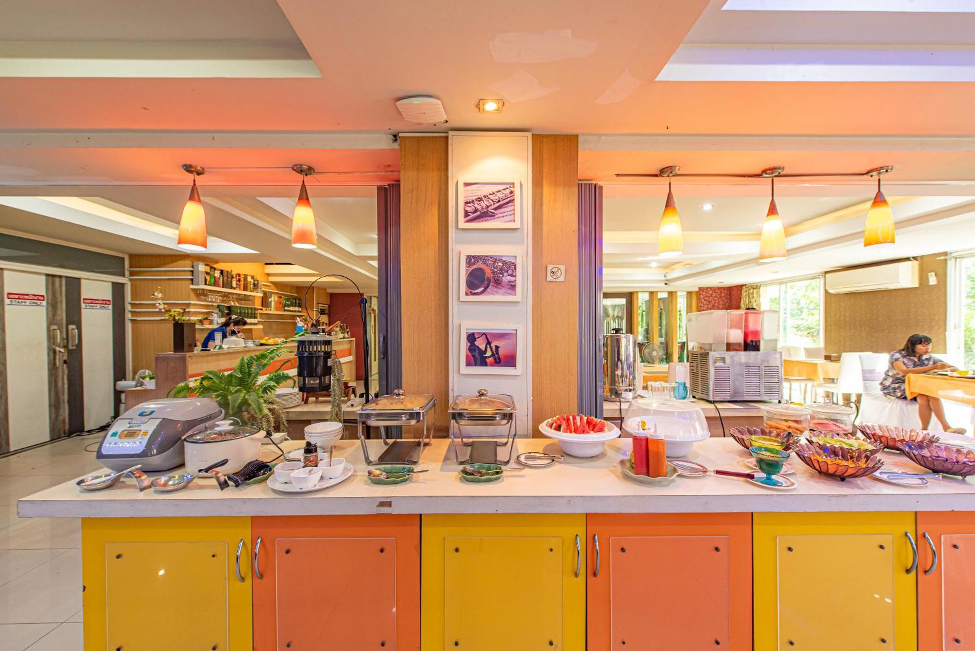 The Wing Design Hotel Bangkok Buitenkant foto